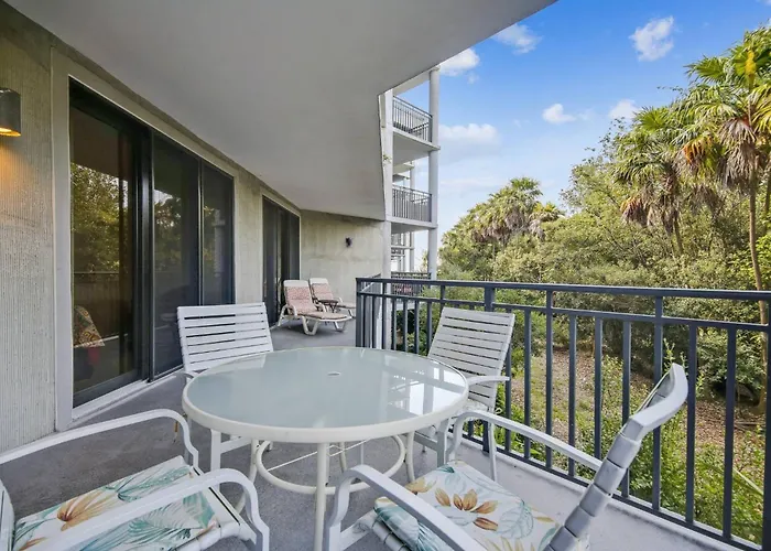 Papaya Place By Avantstay Great Location W Balcony Outdoor Dining Shared Pool Hot Tub
